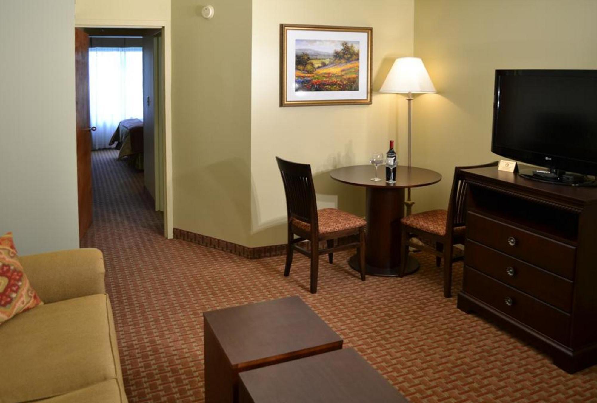 Euro-Suites Hotel Morgantown Exterior foto
